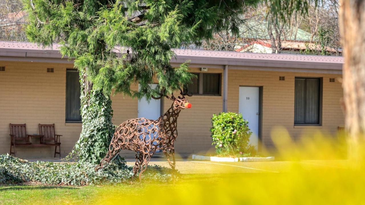 Hamilton Hume Motor Inn Yass Exterior foto