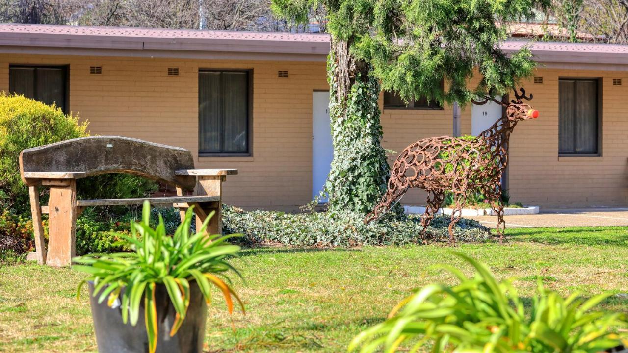 Hamilton Hume Motor Inn Yass Exterior foto