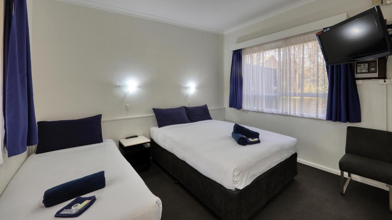 Hamilton Hume Motor Inn Yass Exterior foto
