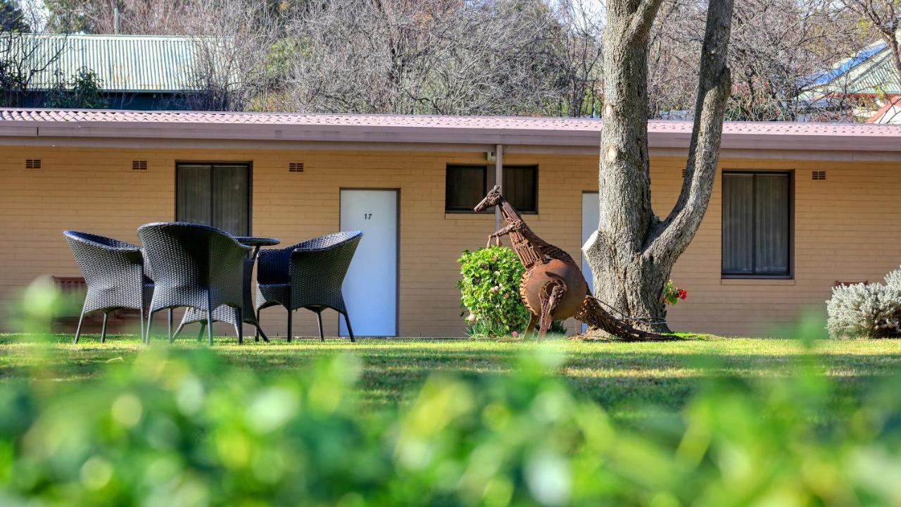 Hamilton Hume Motor Inn Yass Exterior foto